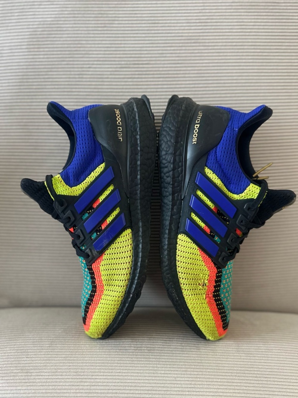 Adidas Men’s UltraBoost 2.0 DNA "What The - Core Black" size 8 (FW8711) - Picture 8 of 10